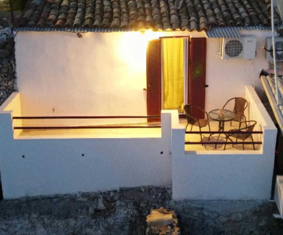 Manto Apartments Lefkada Evgiros Exterior foto